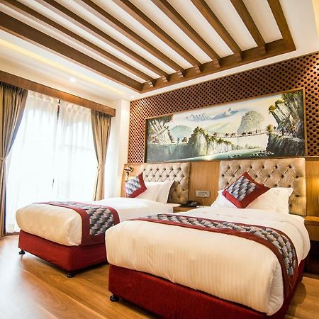 Everest Boutique Hotel カトマンズ エクステリア 写真